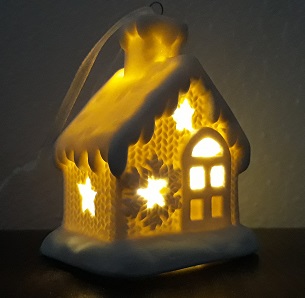 Keramický domček s LED osvetlením